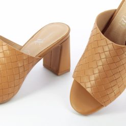 Vanessa Wu Sandales A Talon, Compensees | Mules A Talon Melaurie Camel Effet Tresse