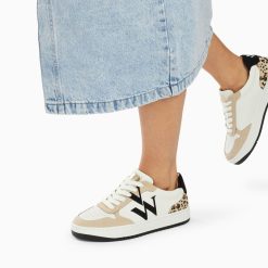 Vanessa Wu Sneakers | Baskets Monogramme Esmee Blanc Et Noir