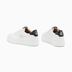 Vanessa Wu Sneakers | Baskets Eclair Carolane Blanc Et Noir Imprime Zebre A Lacets