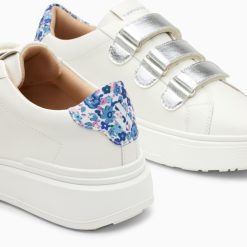 Vanessa Wu Sneakers | Baskets Eclair Salome Blanc Et Bleu A Scratchs Argent