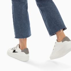 Vanessa Wu Sneakers | Baskets Eclair Sansa Blanc Et Noir Pied-De-Poule A Scratchs