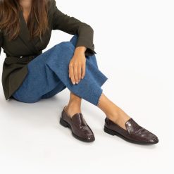 Vanessa Wu Mocassins, Derbies, Ballerines | Mocassins Marianne Marron Croco