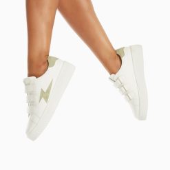 Vanessa Wu Sneakers | Baskets Eclair Camelia Blanc Et Vert Amande A Scratchs