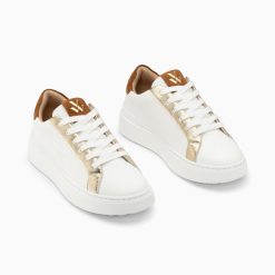 Vanessa Wu Sneakers | Baskets Eclair Romane Blanc Et Camel A Lacets