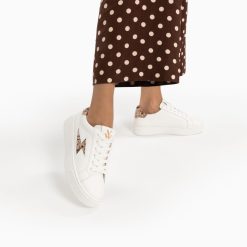 Vanessa Wu Sneakers | Baskets Eclair Tiff Blanc Et Beige Imprime Guepard A Lacets