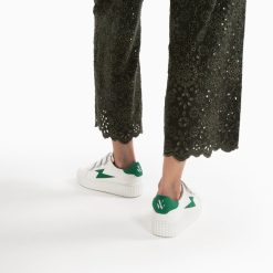 Vanessa Wu Sneakers | Baskets Eclair Kim Blanc Et Vert Fonce A Scratchs