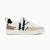 Vanessa Wu Sneakers | Baskets Monogramme Luna Blanc Et Noir