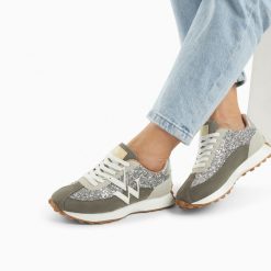 Vanessa Wu Sneakers | Baskets Monogramme Faustine Argent Et Gris A Semelle Running