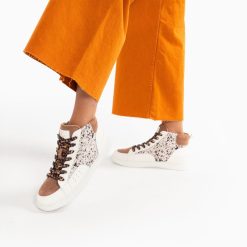 Vanessa Wu Sneakers | Baskets Montantes Gwen Blanc Et Marron A Lacets Leopard