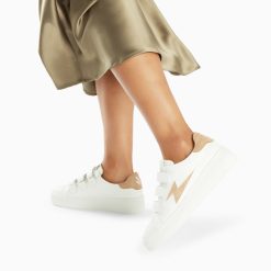 Vanessa Wu Sneakers | Baskets Eclair Camelia Blanc Et Beige A Scratchs