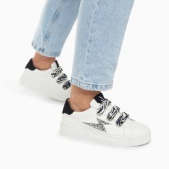 Vanessa Wu Sneakers | Baskets Eclair Noura Blanc Et Argent A Scratchs Zebre