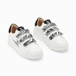 Vanessa Wu Sneakers | Baskets Eclair Noura Blanc Et Argent A Scratchs Zebre