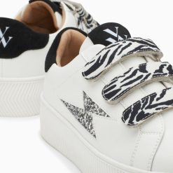 Vanessa Wu Sneakers | Baskets Eclair Noura Blanc Et Argent A Scratchs Zebre