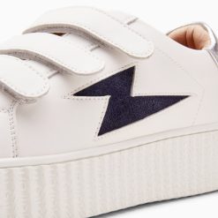 Vanessa Wu Sneakers | Baskets Eclair Kim Blanc Et Bleu Marine A Scratchs