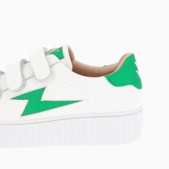 Vanessa Wu Sneakers | Baskets Eclair Larissa Blanches A Details En Satin Vert