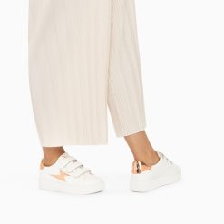 Vanessa Wu Sneakers | Baskets Eclair Willow Blanc Et Bronze Effet Miroir A Scratchs